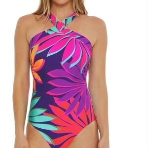 NWT Trina Turk one piece reversible Swimsuit in the Wailea pattern in size 12